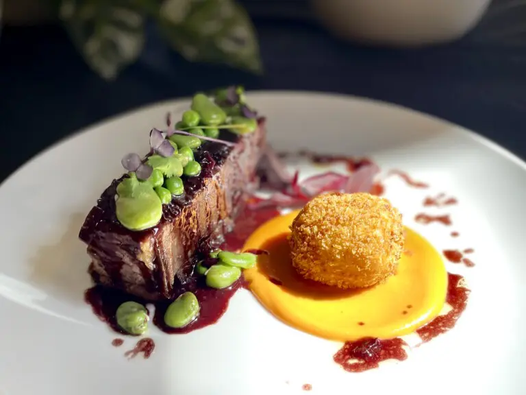 CATALINA CLUB PERFECT PLATE BLACK ANGUS WAGYU SHORT RIB