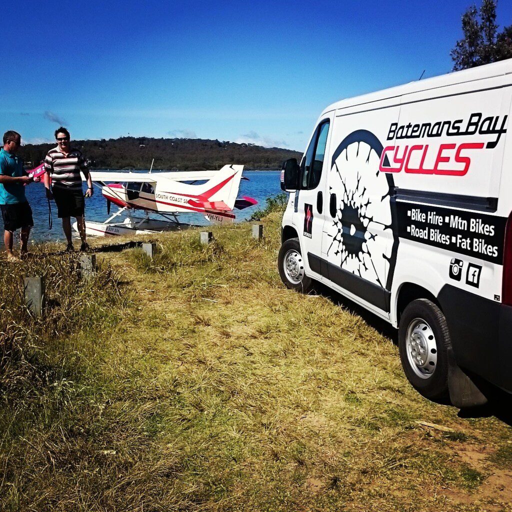 Seaplane Lakeside Picnic