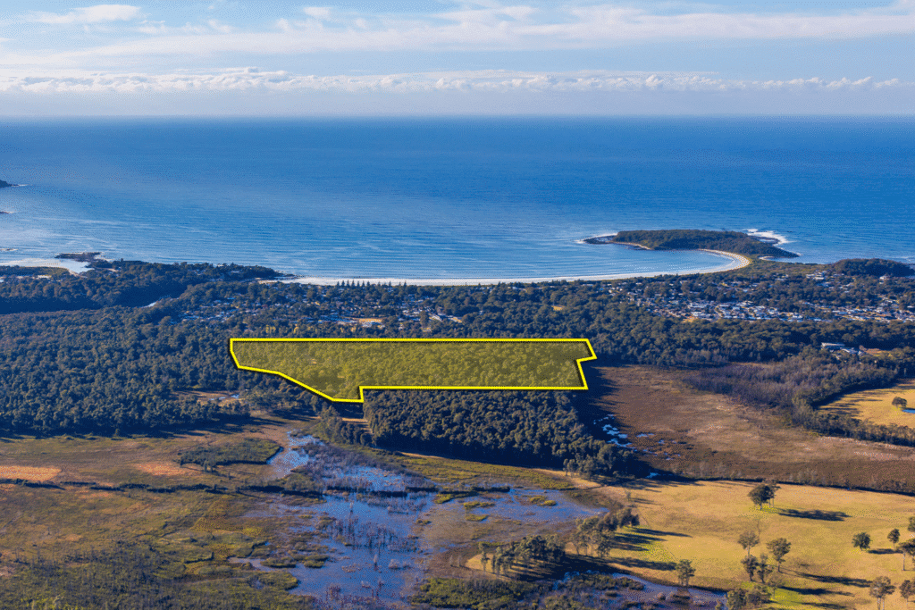 bower proximity to Broulee Beach